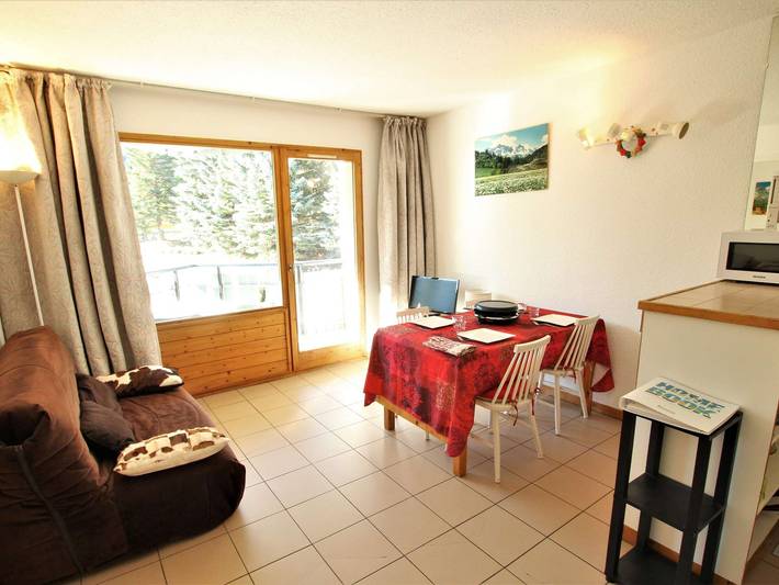 Apartamento entero, Acogedor apartamento para 5 personas con piscina a 60m del telecabina en La Salle-les-Alpes in La Salle les Alpes, Serre Chevalier