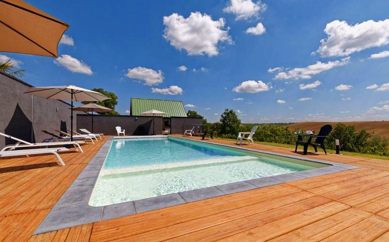 Chambre d’hôte pour 2 personnes, avec piscine ainsi que jardin et vue dans le Gers - 3