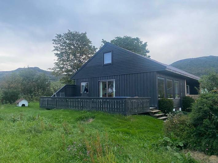 Ferienhaus für 7 Personen, mit Balkon und Terrasse sowie Garten in Strand (Rogaland)
