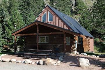 Log Cabin for 8 Guests in Northwest Colorado, Colorado, Picture 4