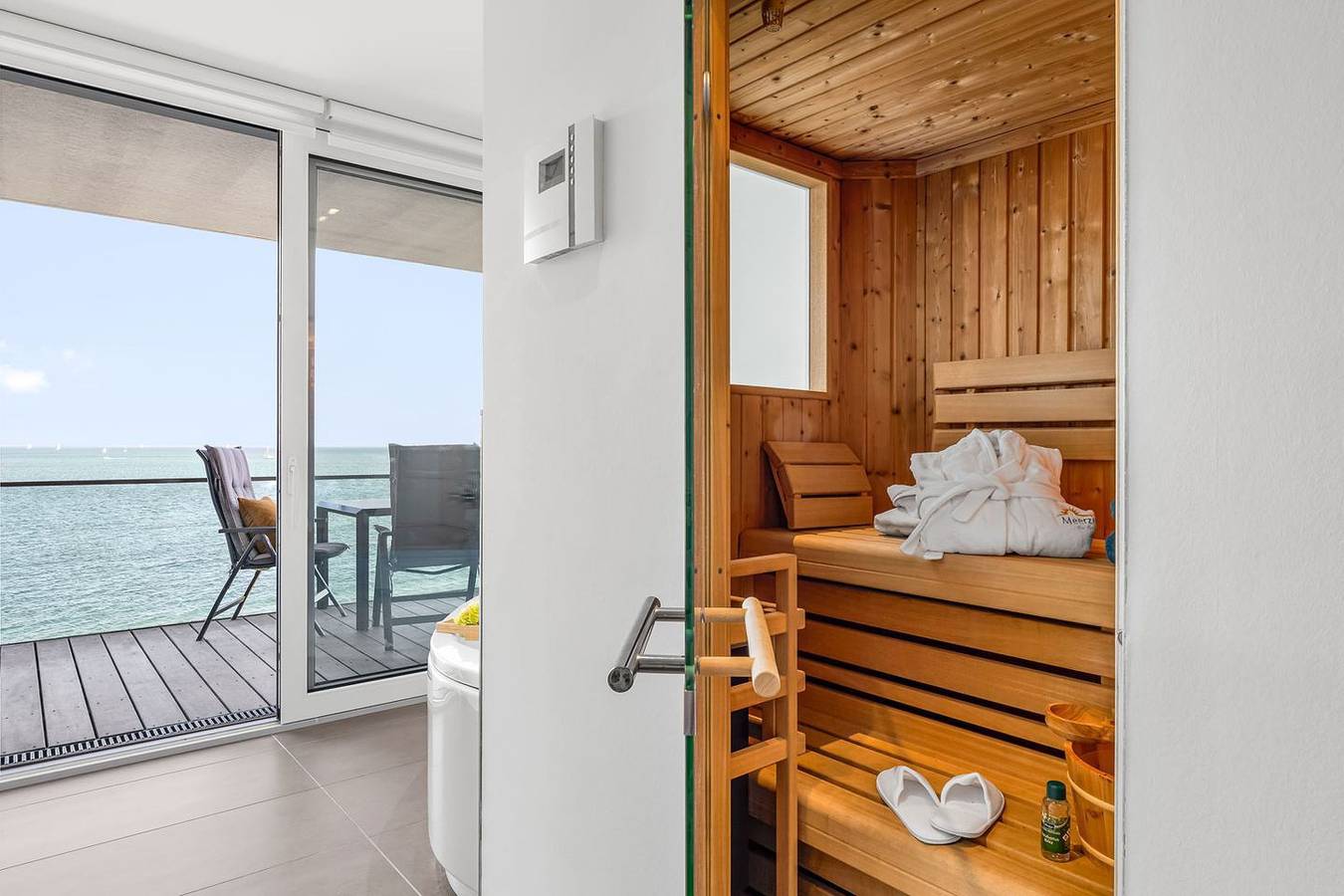Ganze Wohnung, Ferienwohnung Küstenküche mit Whirlpool Wanne, Sauna und exklusivem Ostseeblick in Olpenitz, Kappeln