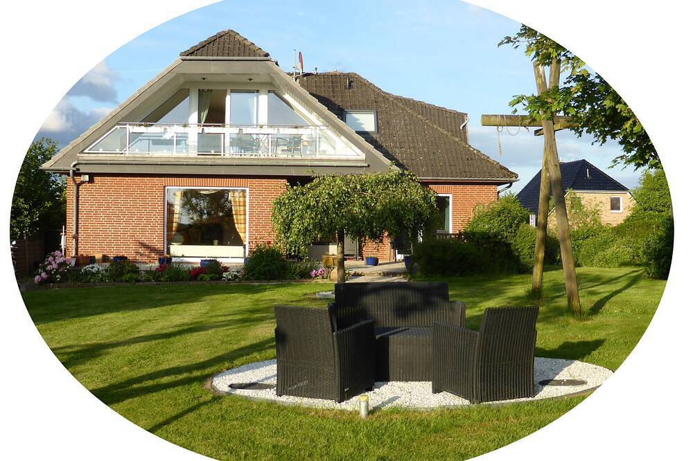 Ganze Wohnung, Große 3-Zi.-Ferienwohnung Ostseenähe in Glasau, Südliche Ostseeküste