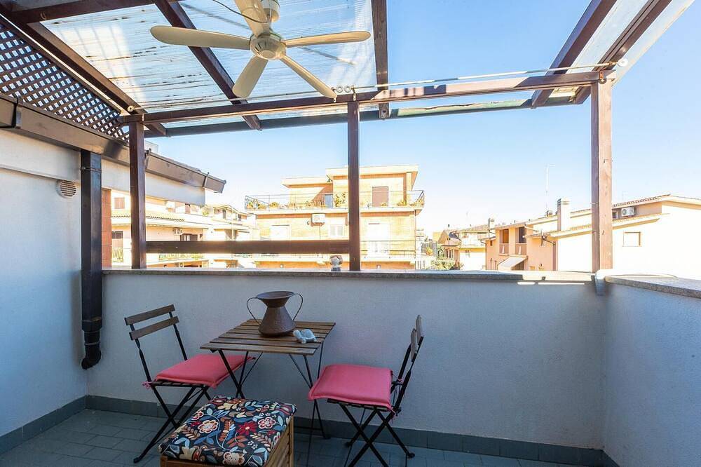 Apartamento entero, Schöne gemütliche Ferienwohnung am Meer in der Nähe von Rom! in Ladispoli, Provincia de Roma