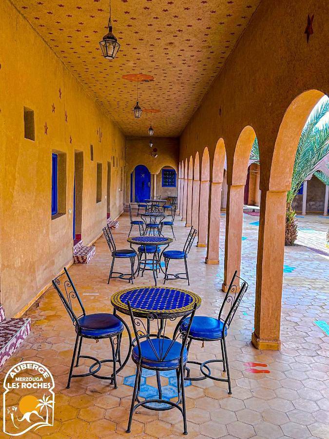 Hôtel pour 4 personnes, avec jardin ainsi que piscine et terrasse, animaux acceptés dans Merzouga - 3