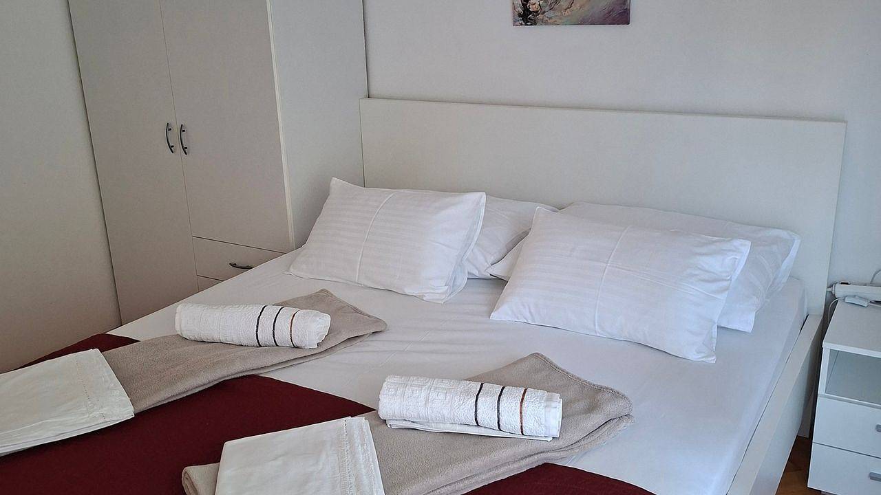 Zimmer für 2 Personen (20 m²) in Palit in Palit, Rab