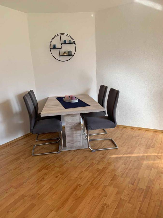 Ferienwohnung für 6 Personen, mit Balkon und Garten