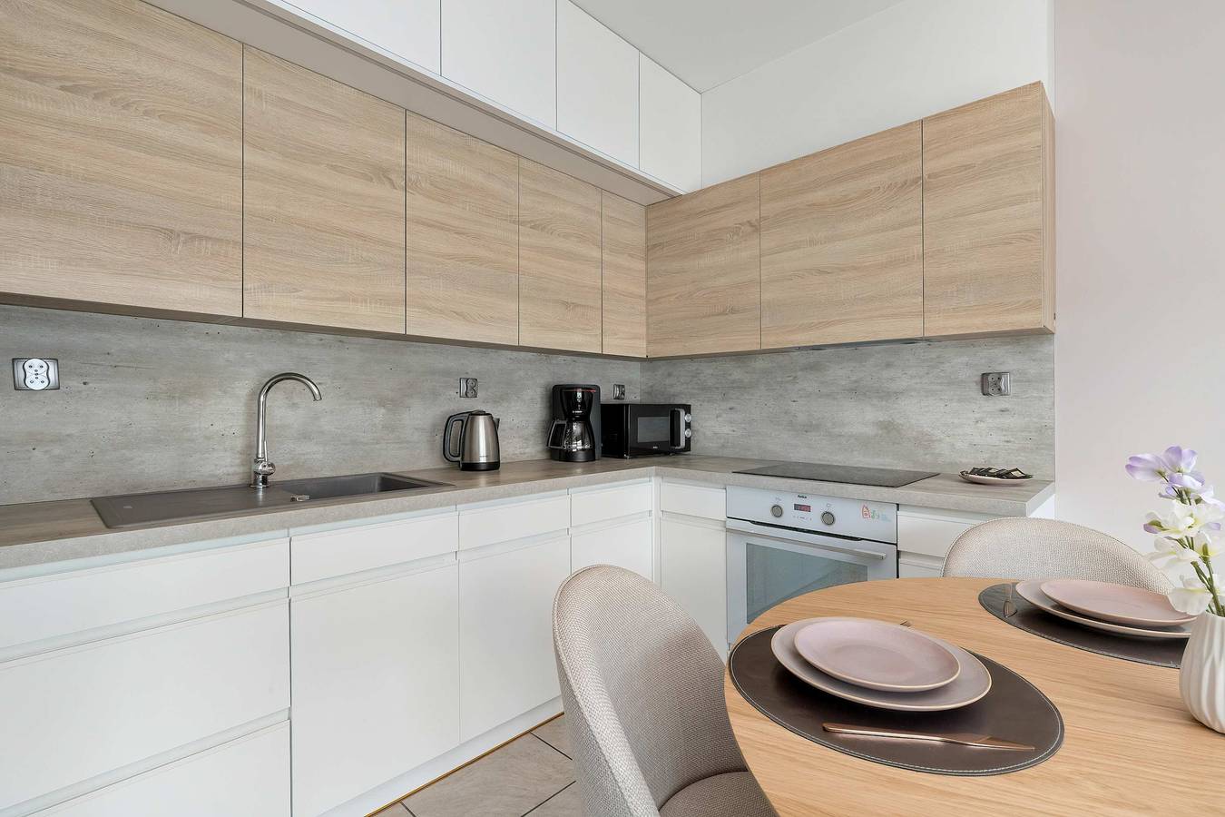 Entire apartment, Modern Apartment | Parking, Balcony, Workspace in Gdynia, Tricity