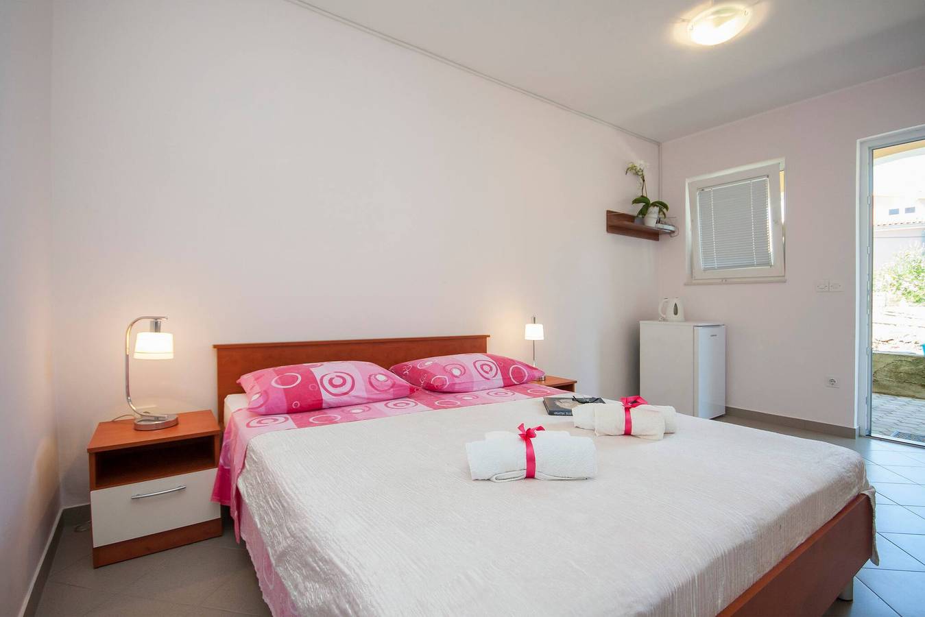 Ganze Ferienwohnung, Apartments and Rooms Mikelin - Room Alen 4 in Primosten, Šibenik-Knin