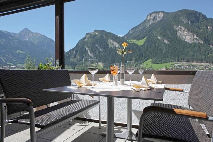 Hôtel pour 2 personnes, avec vue ainsi que jardin et sauna