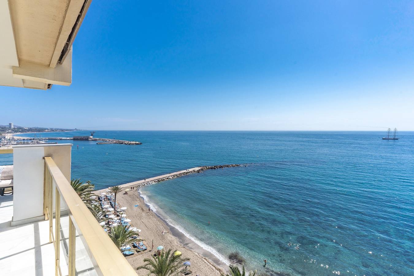 Entire apartment, 'Unique First Line Apartment' with Sea View, Pool, Wi-Fi & Terrace in Marbella Centre, Marbella