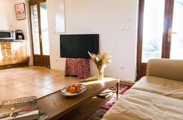 Gîte pour 6 personnes, avec vue et terrasse à Saint-Pons-de-Mauchiens