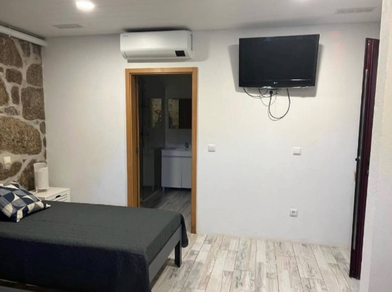 Camera 'Camera 1 - Quinta Do Avô' con Wi-Fi e aria condizionata in Terras de Bouro, Distretto de Braga