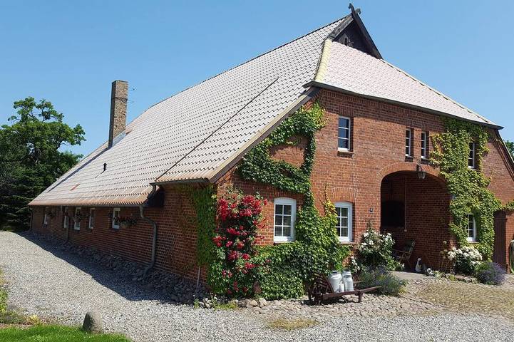 Ferienwohnung für 2 Personen, mit Terrasse und Garten sowie Sauna - 1