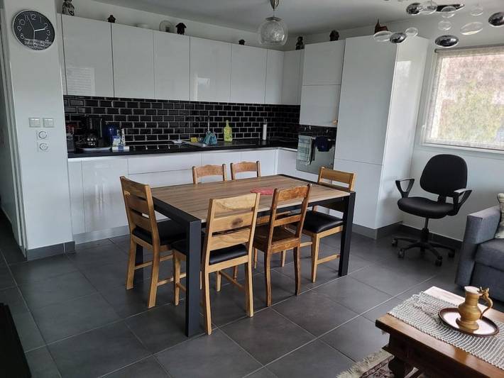 Gîte pour 6 personnes, avec balcon et vue à Poisy - 4