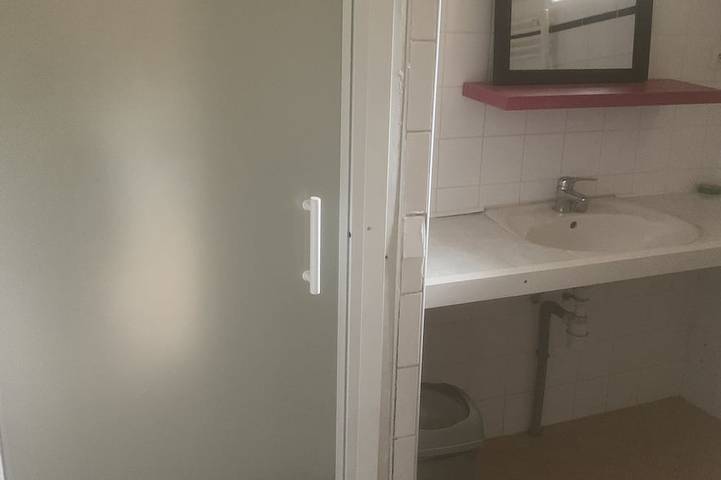 Location de vacances pour 8 personnes, avec terrasse à Lasseube - 3