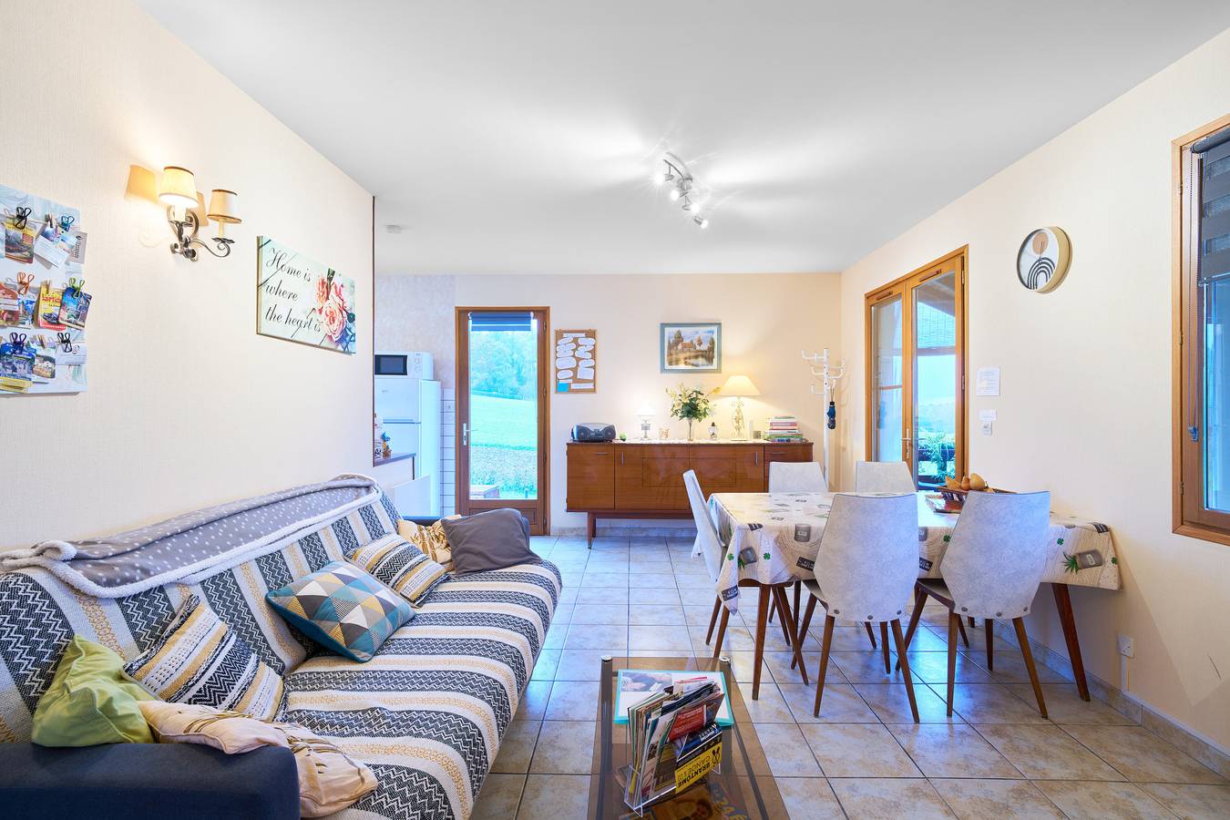 La Pause Nature in Périgord – Family-Friendly Retreat Surrounded by Nature in Nantheuil, Périgord Vert