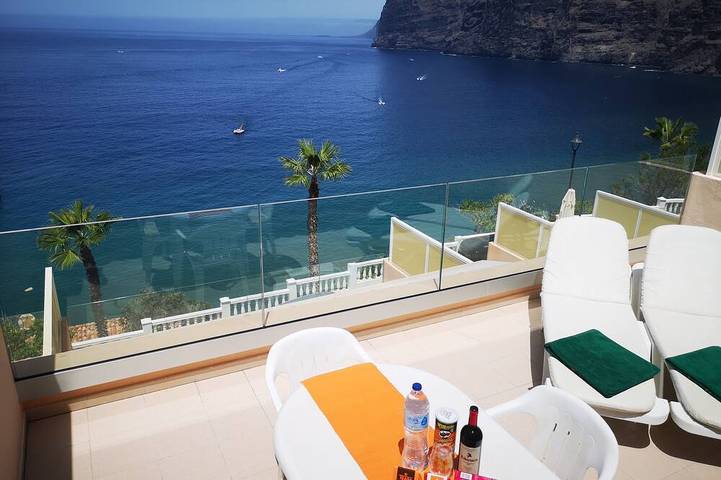 Ferienwohnung für 4 Personen, mit Pool und Balkon - 1