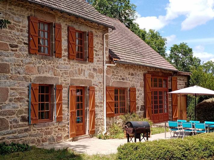 Gîte pour 6 personnes, avec jardin, animaux acceptés à Servant