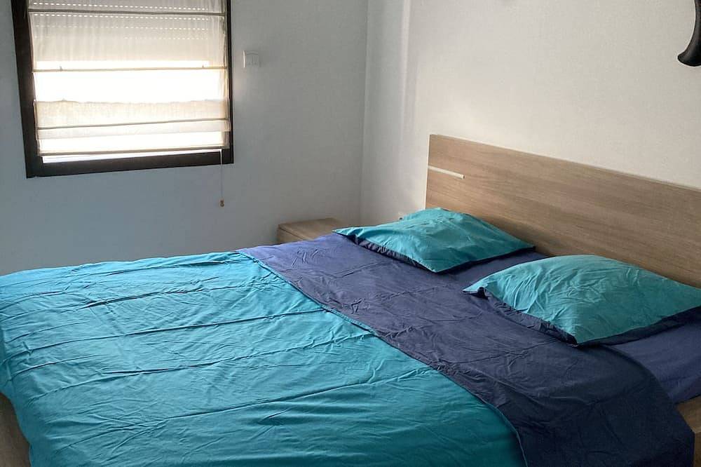 Appartement entier, Superbe T2 55m2,  tout équipé, 4/5 couchages à 50 mètres de la plage , Climatisé in Juan-les-Pins, Antibes