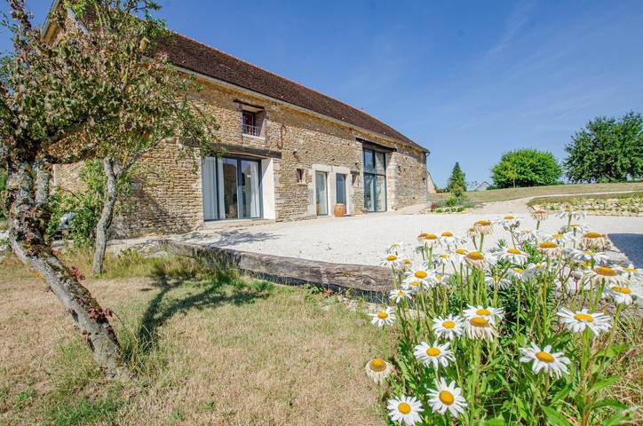 Gîte for 6 people, with garden - 1