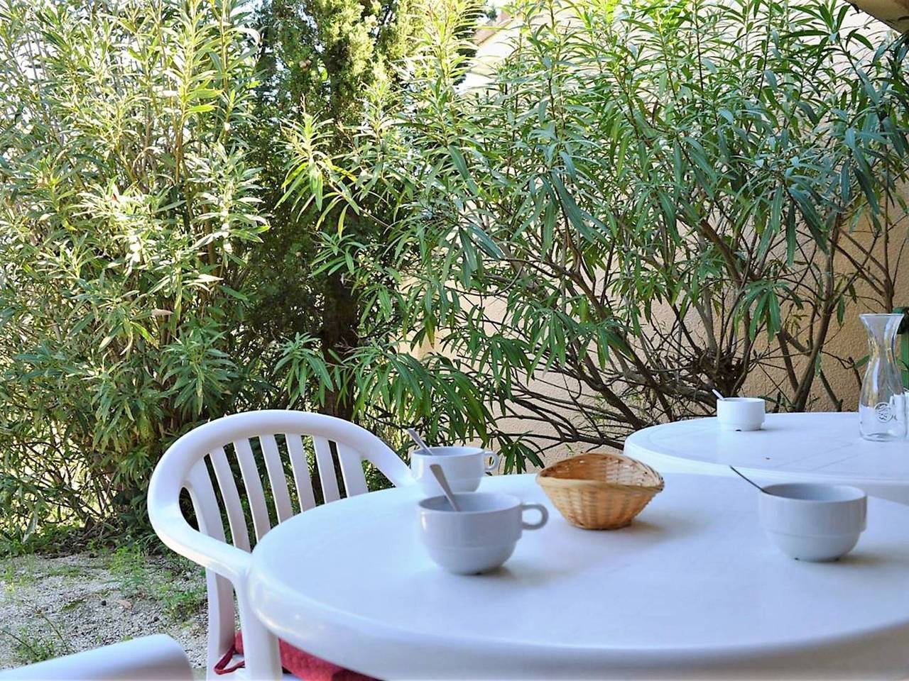 Appartement entier, Appartement 2 pièces cabine, 6 couchages, avec piscine et terrasse ensoleillée au Lavandou in Le Lavandou, Région de Toulon