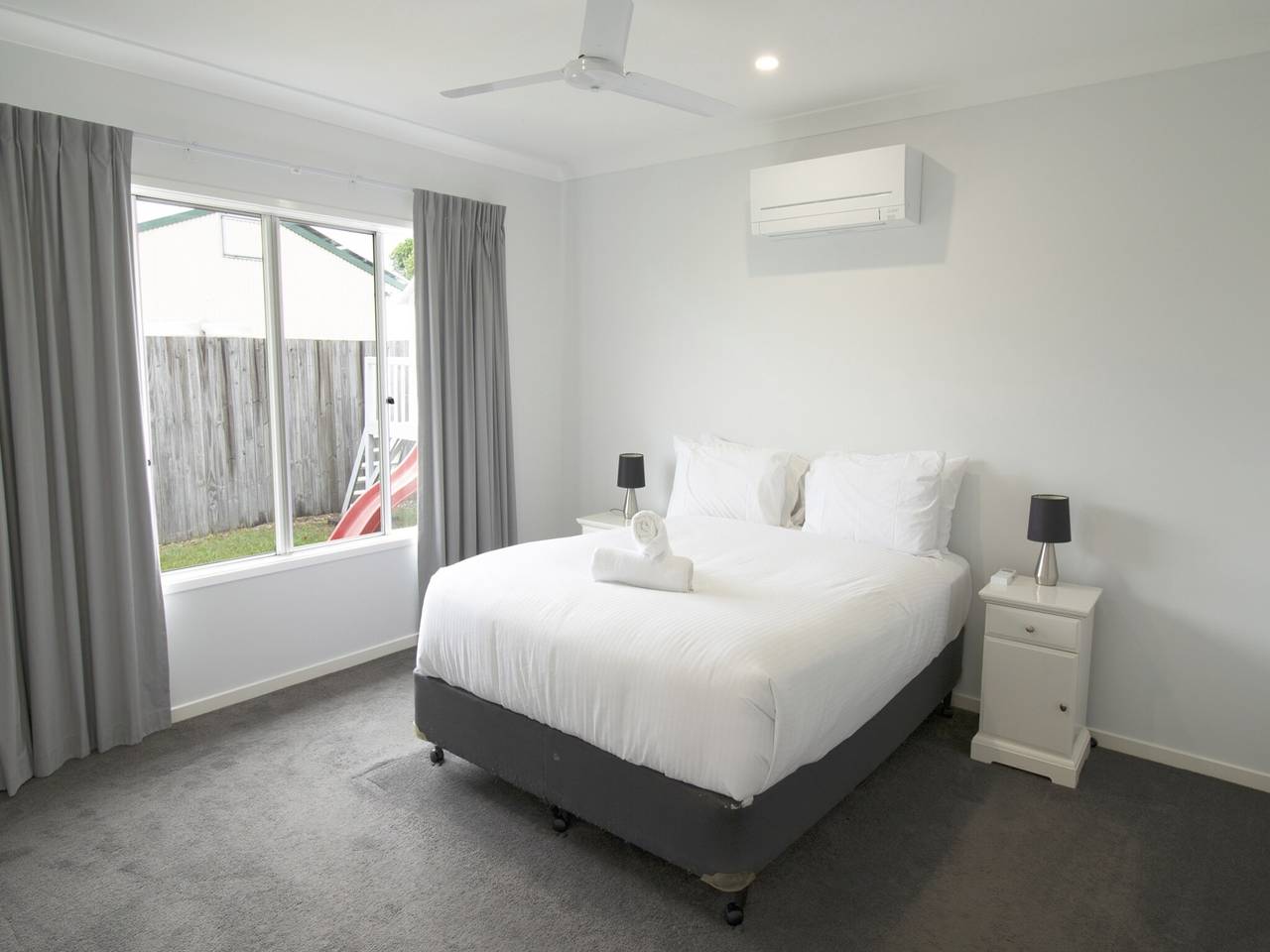 Entire apartment, Spacious 4-Bed House in Leafy Plainland in Queensland