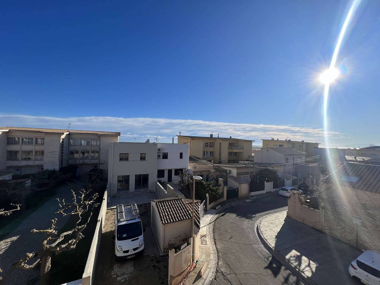 Entire studio, Affordable studio for 4 with balcony near the beach in Valras-Plage, Côte d'Améthyste