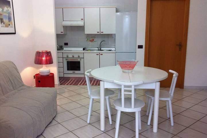 Holiday apartment for 6 people, with balcony and garden - 1