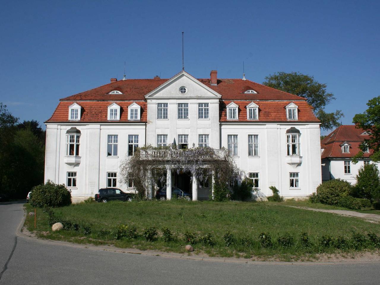 Ganze Ferienwohnung, Gutshaus Redderstorf in Bad Sülze, Recknitz-Trebeltal