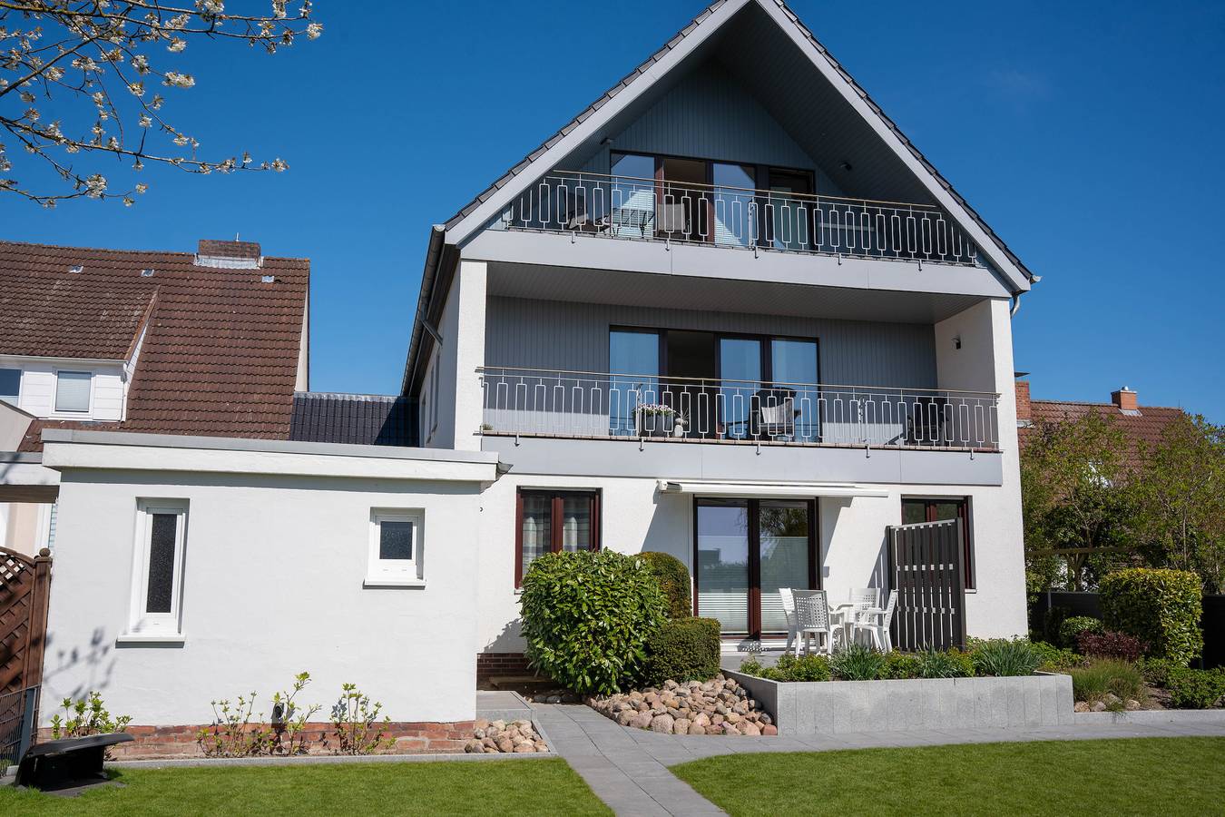 Geheel vakantieappartement, Vakantieappartement voor 2 personen met balkon in Dahme, Kreis Ostholstein