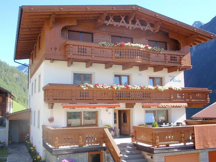 Ferienwohnung für 4 Personen, mit Balkon und Terrasse im Ötztal - 3