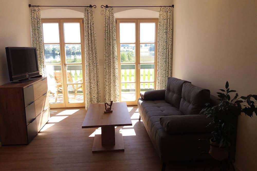 Ganze Wohnung, Natur und Ruhe finden mit See- und Bergblick in Murnau am Staffelsee, Das Blaue Land