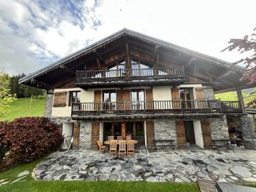 Chalet pour 14 personnes, avec sauna et jardin ainsi que terrasse et jacuzzi dans La Rosière