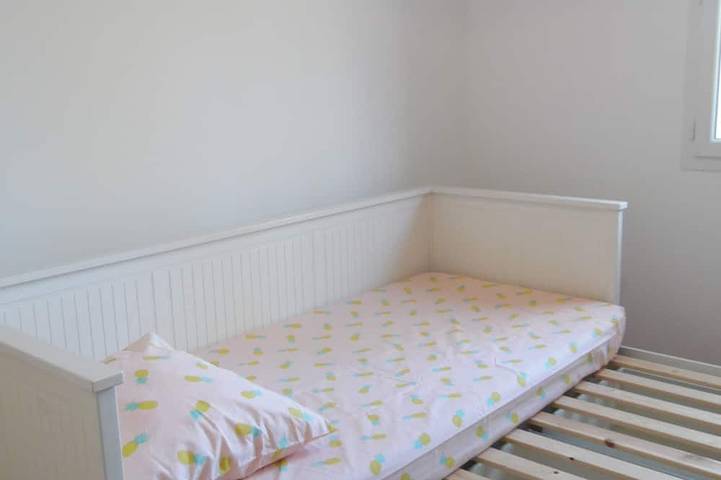 Location de vacances pour 6 personnes, avec jardin et terrasse à Collias - 4