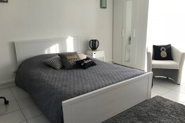 Location de vacances pour 2 personnes, avec Jardin à Bretenière