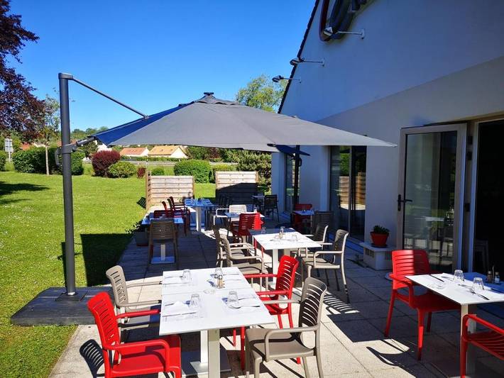 Hôtel pour 2 personnes, avec terrasse et jardin à Lesménils