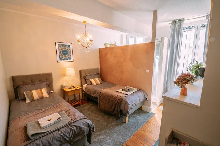Chambre d’hôte pour 2 personnes, avec piscine et jardin