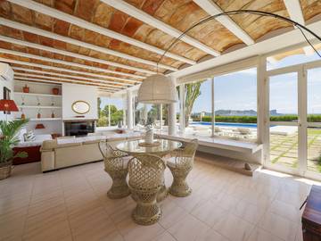 Villa in Cala Jondal, Sant Josep de sa Talaia für 8 
