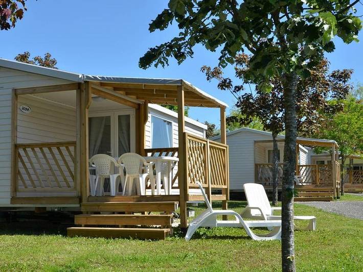 Camping für 5 Personen, mit Kinderpool in Franche-Comté - 2