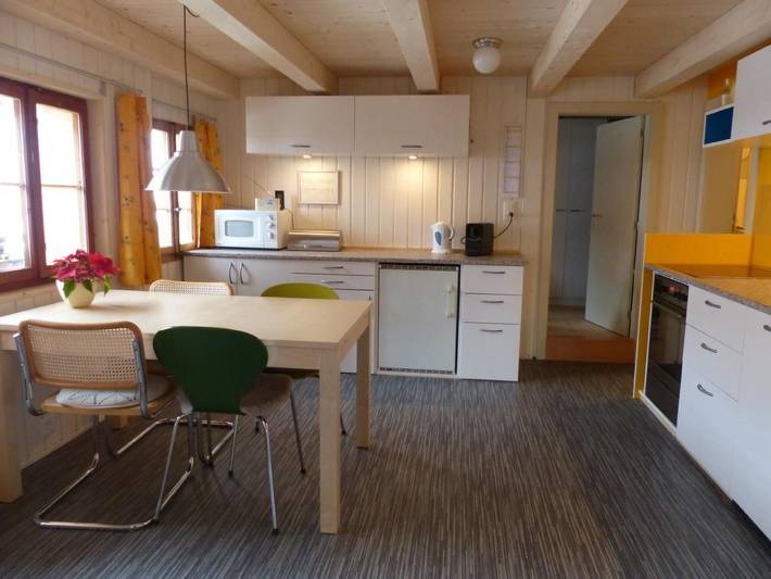 Ferienhaus für 4 Personen, mit Terrasse und Garten in Frutigen - 3