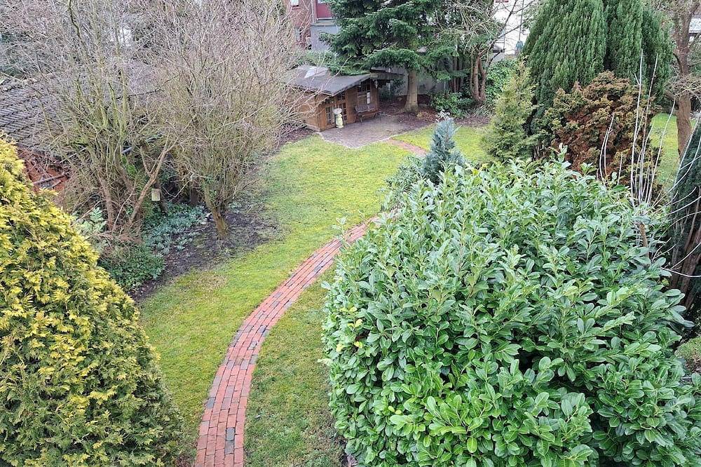 Ganze Wohnung, Ferienwohnung Nordenham für 1 - 4 Personen mit 2 Schlafzimmern - Ferienwohnung in Ein- oder Mehrfami in Nordenham, Wesermarsch