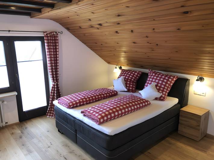 Ganze Wohnung, Ferienwohnung 'Kaltenbach' mit Balkon und Wi-Fi in Enzklösterle, Nordschwarzwald