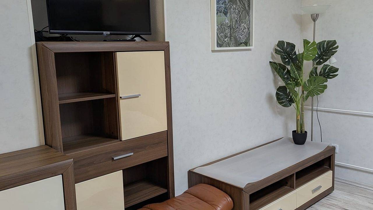 Mehrbettzimmer für 4 Personen (100 m²) in Stadt Stadtallendorf in Stadtallendorf, Waldecker Land