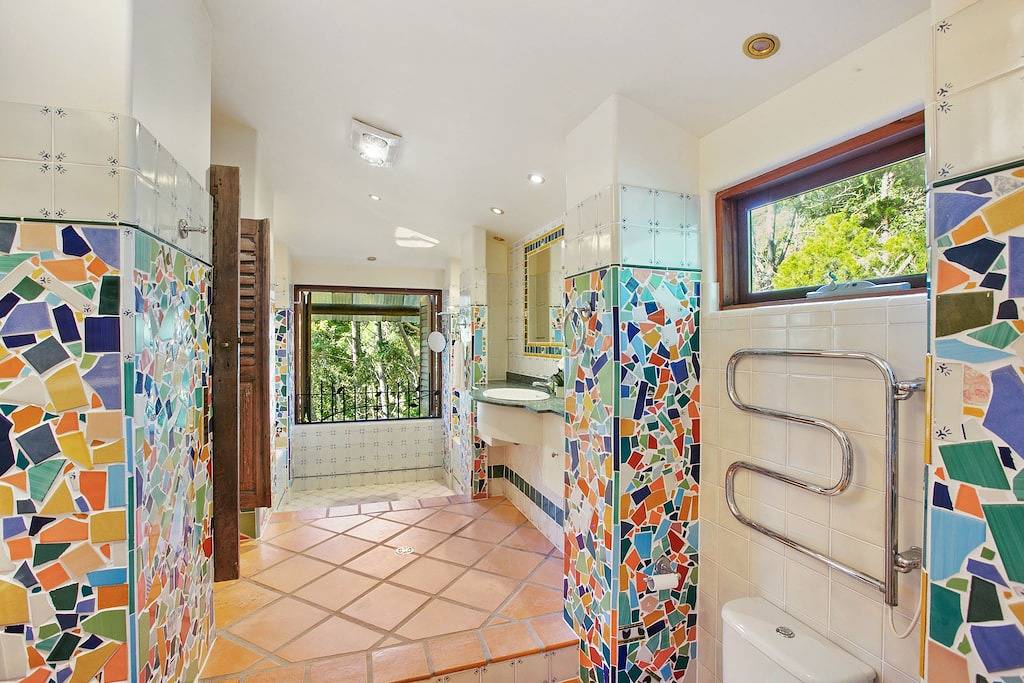 Little Cove 4Br Home, Pool, Pool table, Sleeps 16 in Noosa Heads, Noosa