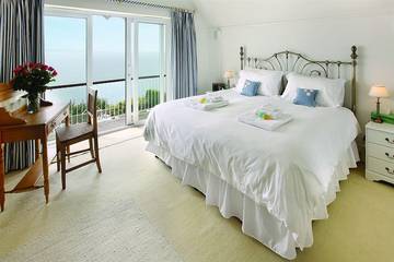 Holiday Home for 8 People in Christchurch, South West England, Photo 1