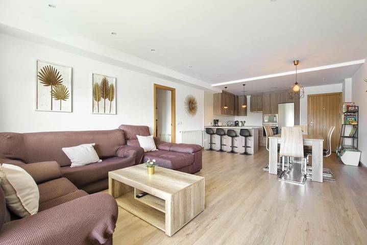 Apartamento de vacaciones para 6 personas, con terraza además de piscina para niños y piscina en Cuenca del Guadarrama - 4