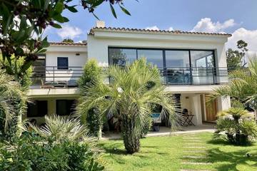 Gîte pour 10 personnes, avec jardin et terrasse dans Plage de la Stagnola