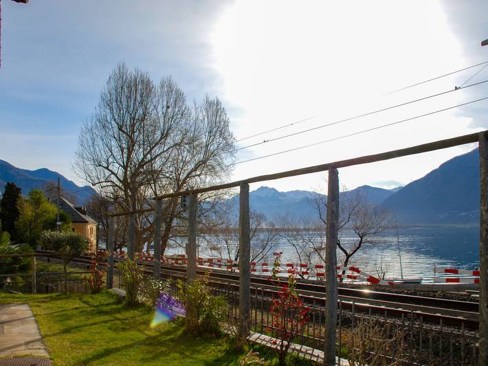 Ferienwohnung für 4 Personen, mit Terrasse und Seeblick sowie Garten und Ausblick, mit Haustier in Minusio - 4