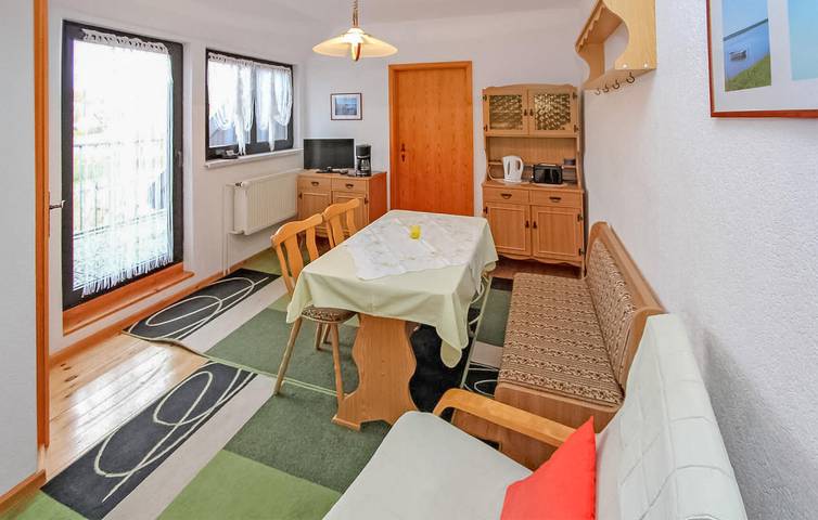 Ferienwohnung für 2 Personen, mit Terrasse in Userin - 4