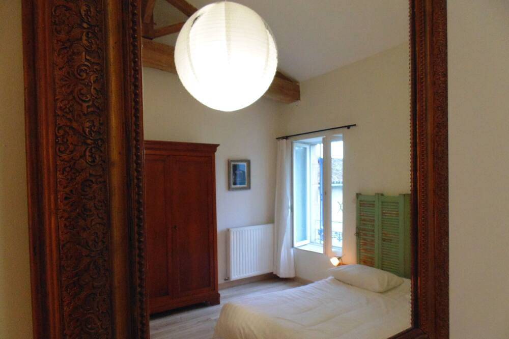 Gite De France Le Clos Constance in Charrais, Vienne (France)